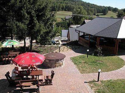 Restaurace A Ceska Hospoda Gasthof Heřmanice