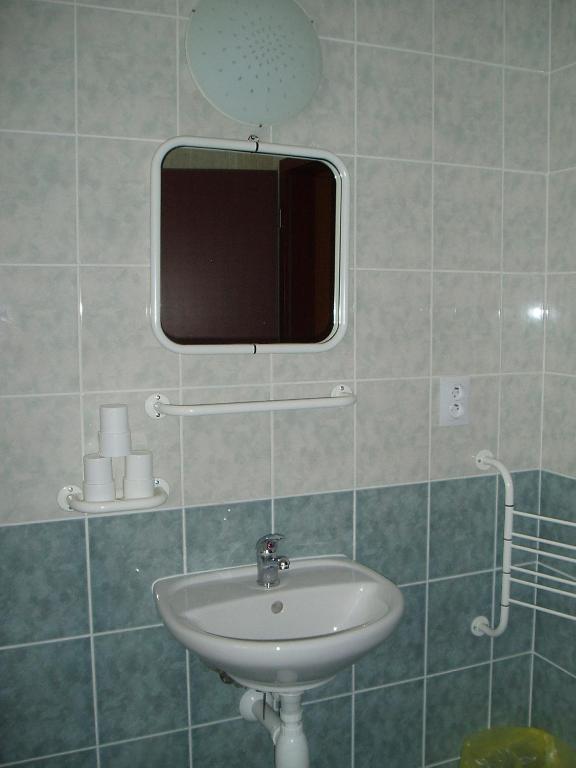 Restaurace A Ceska Hospoda 3*